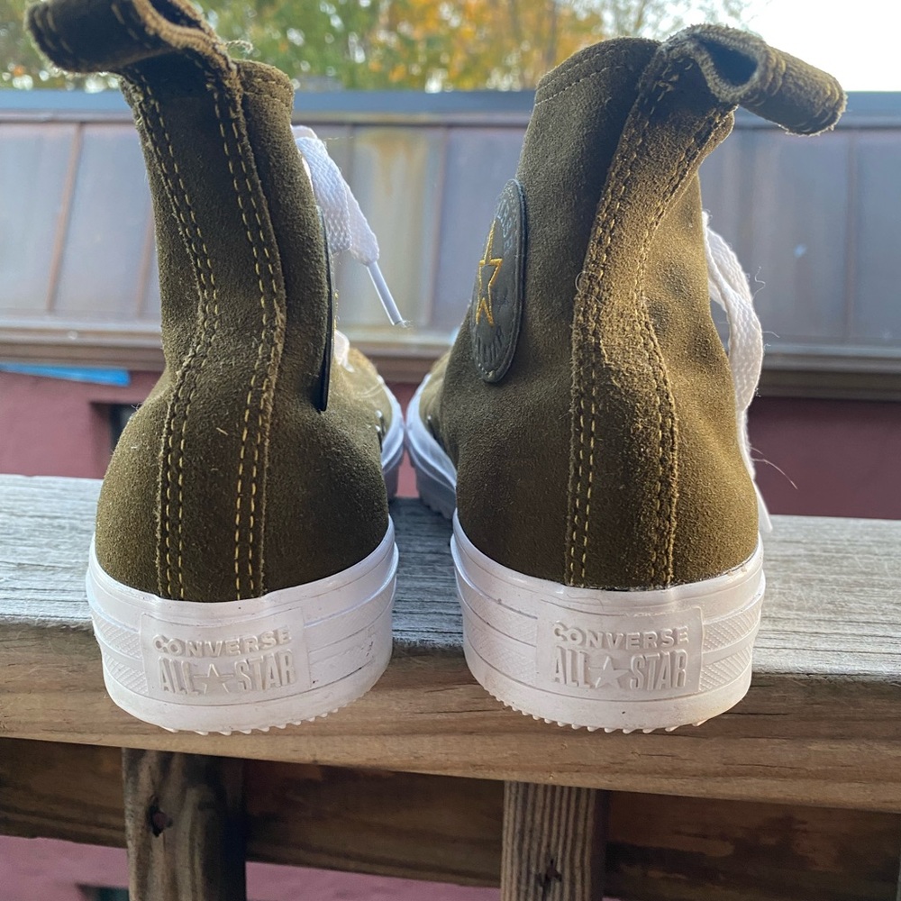 Green Converse - Picture 3 of 3